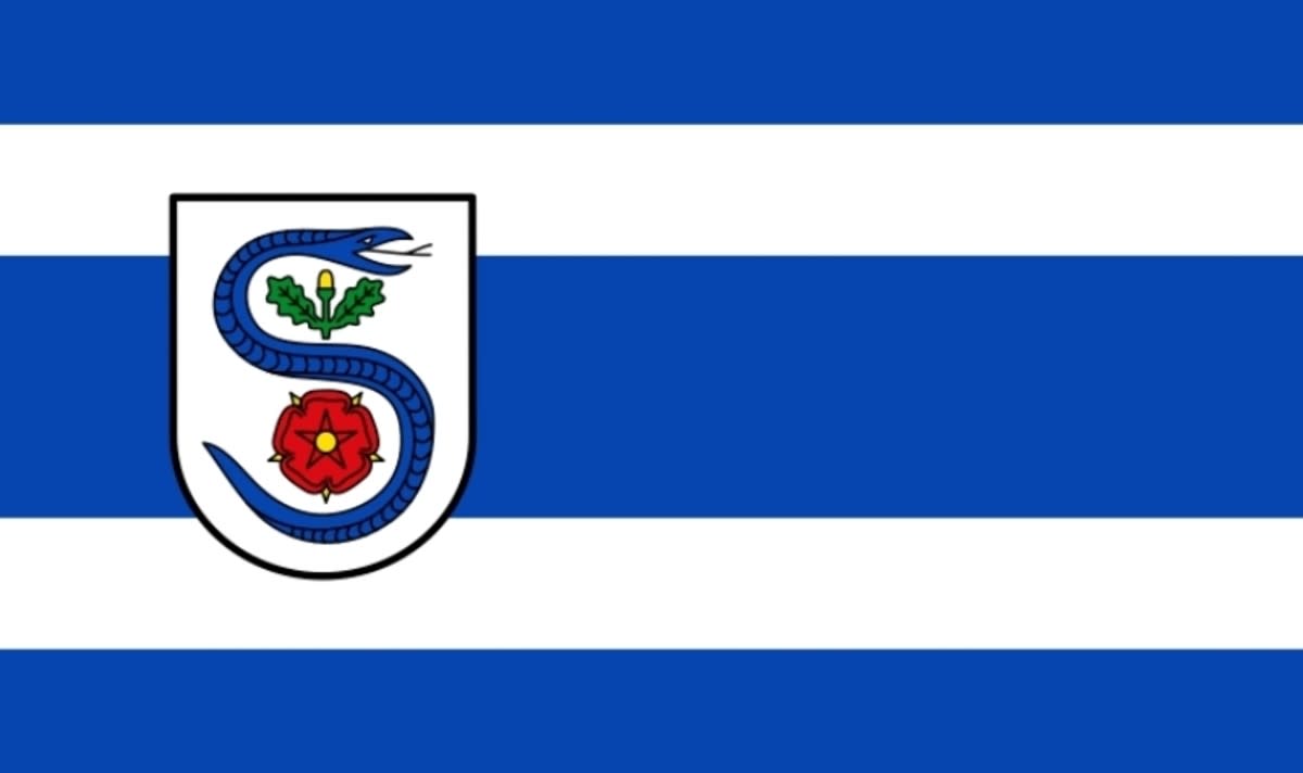 Flag of Schlangen, a municipality in Germany
